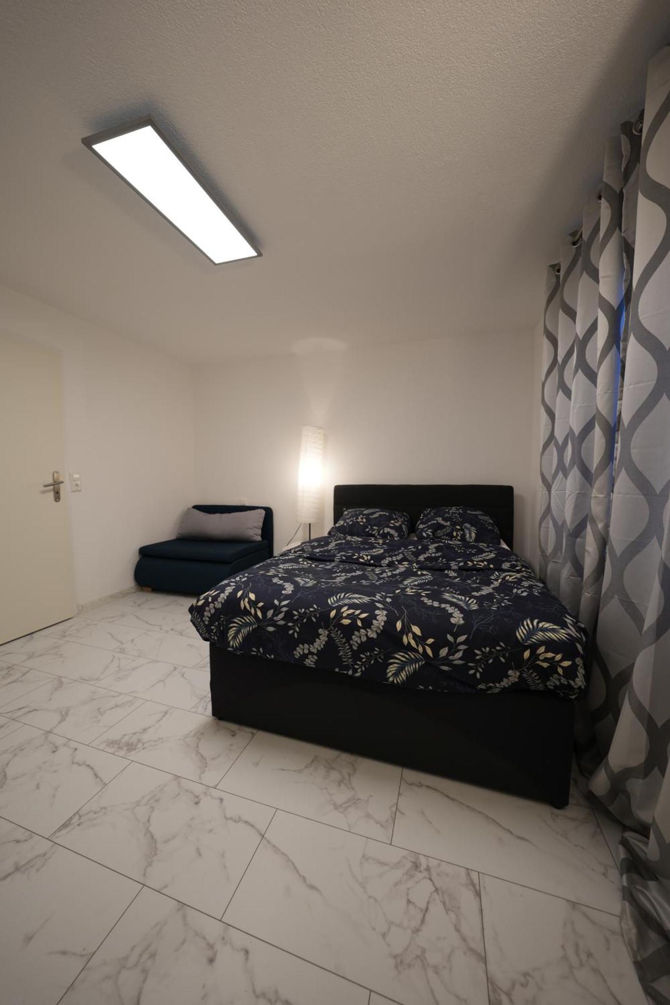 Stilvolle 2-Zimmer-Oase Mühlacker Exteriör bild